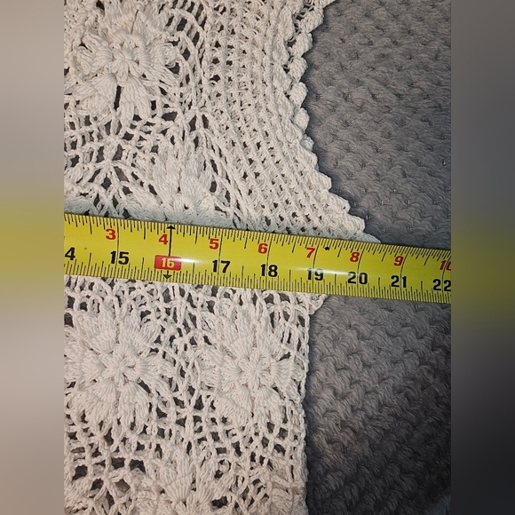 Cream Crochet with Floral Design Summer Layering Cotton Vest Medium - Picture 4 of 9